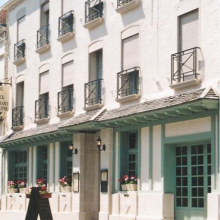 Les Hôtes de Cézanne Sézanne Exterior foto